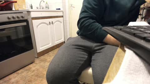 Snapshot of doriancretu95 chatting on 12.05.24 menu below online show from 12.05.24