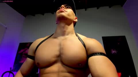 Douglas Safado online show from 02.18.25