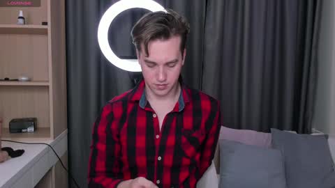 Snapshot of dr_your_dream chatting on 01.19.25 Mervin online show from 01.19.25