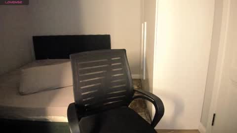 Snapshot of dragon_princesss chatting on 03.10.25 Airi online show from 03.10.25