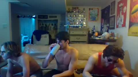 Snapshot of drake__wolf chatting on 10.06.25 drake__wolf online show from 10.06.25