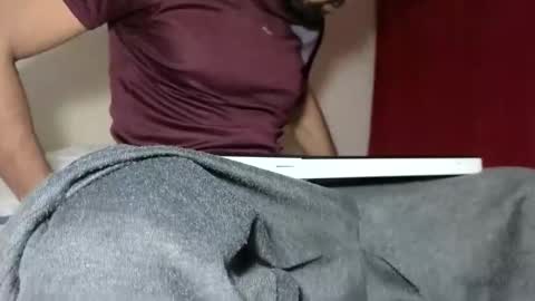 Snapshot of drakesonxx chatting on 10.06.25 Andrs  Independent Model online show from 10.06.25