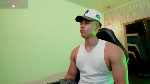 Snapshot of draven_marceaux chatting on 10.03.25 Draven online show from 10.03.25
