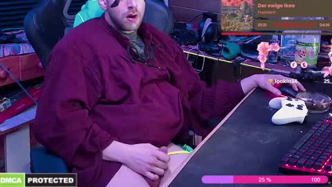 Snapshot of drawingcock chatting on 02.10.25 drawingcock online show from 02.10.25