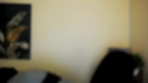 Snapshot of dream_caster_ chatting on 10.14.25 dream caster online show from 10.14.25