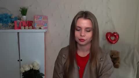 Mari online show from 09.26.25