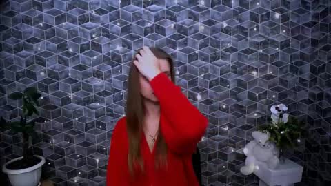 Mari online show from 11.15.25