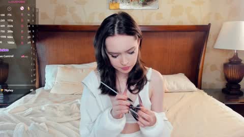 Snapshot of dream_melody chatting on 10.13.25 Hi Im Monika Welcome to my room online show from 10.13.25