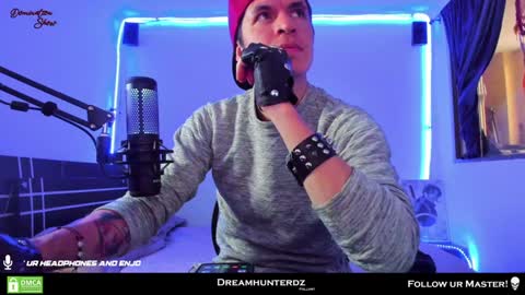 Snapshot of dreamhunterdz chatting on 01.06.25 Your lord. - ONLINE 1500 Pm to 2100 Pm - New York Hour online show from 01.06.25