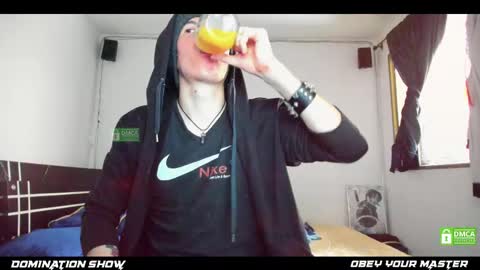 Snapshot of dreamhunterdz chatting on 03.12.25 Your lord. - ONLINE 1500 Pm to 2100 Pm - New York Hour online show from 03.12.25
