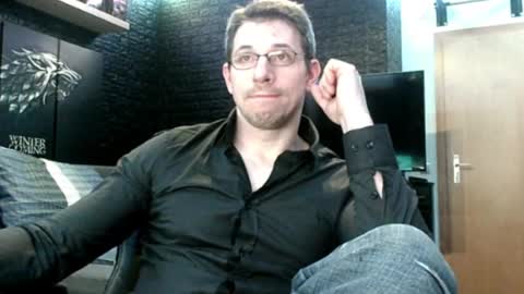 Snapshot of dreamwallker chatting on 02.28.25 Ioannes Paulus the 2nd online show from 02.28.25