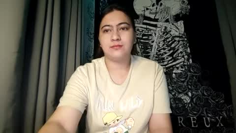 Snapshot of dreamycreamyst chatting on 02.11.25 dreamycreamyst online show from 02.11.25