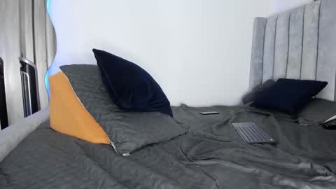 Snapshot of drekev_ chatting on 09.15.25 Kevin online show from 09.15.25