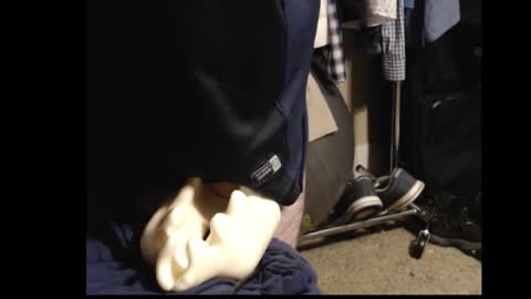 Snapshot of drmbigg chatting on 10.10.25 Hello Hope you enjoy what you see. I love attention in dirty talk and tips thickcock  edging precum dirtyTalk C2C online show from 10.10.25