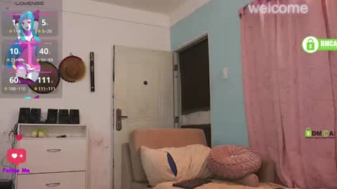 duamilktits online show from 12.28.24