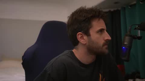 Snapshot of dukethedude chatting on 12.28.24 Duke online show from 12.28.24