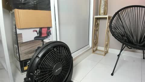 dulce__fiore07 online show from 09.30.25