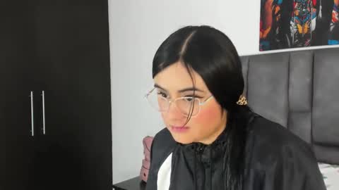 Snapshot of dulce_amg chatting on 02.02.25 Dulce amg online show from 02.02.25