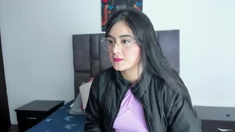 Snapshot of dulce_amg chatting on 02.19.25 Dulce amg online show from 02.19.25