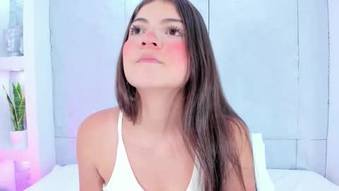 Snapshot of dulcevela chatting on 10.15.25 dulcevela online show from 10.15.25