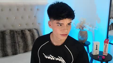 Dulcey online show from 09.10.25