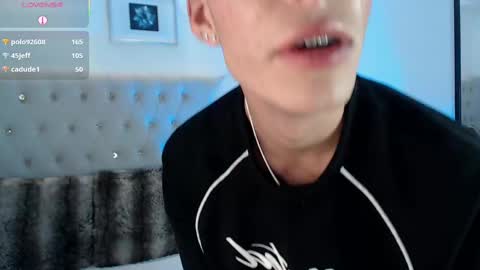 Dulcey online show from 09.14.25