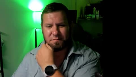 Snapshot of dumb_gringo chatting on 11.01.25 dumb_gringo online show from 11.01.25