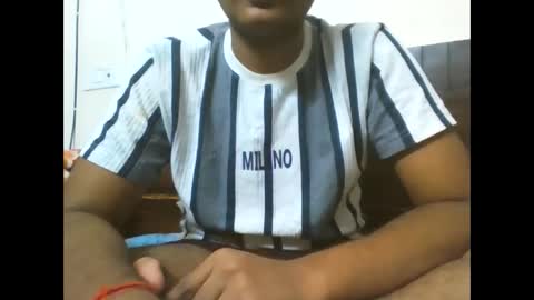 Snapshot of dusky_aarav chatting on 09.29.25 dusky_aarav online show from 09.29.25