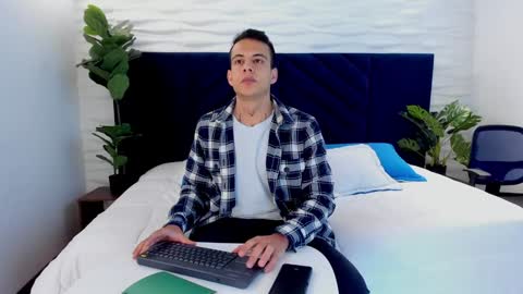 Dustin Sonne online show from 01.28.25