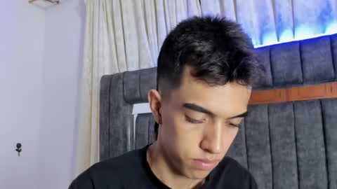 Snapshot of dylan_2005 chatting on 09.25.25 Dylan online show from 09.25.25