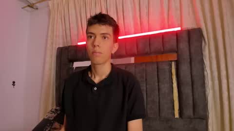 Snapshot of dylan_2005 chatting on 10.06.25 Dylan online show from 10.06.25