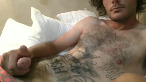 Snapshot of dylp400 chatting on 12.01.24 dylp400 online show from 12.01.24