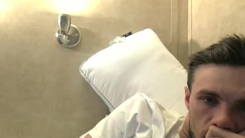 Snapshot of dylp400 chatting on 01.14.25 dylp400 online show from 01.14.25