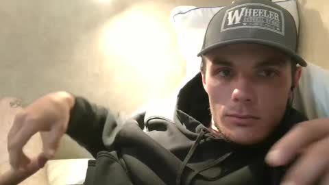 Snapshot of dylp400 chatting on 02.11.25 dylp400 online show from 02.11.25