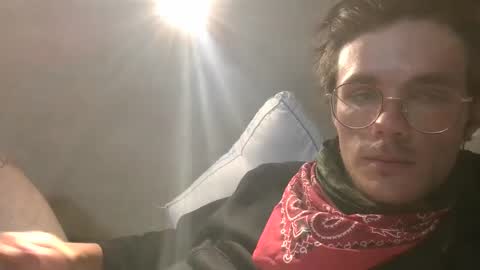 Snapshot of dylp400 chatting on 03.08.25 dylp400 online show from 03.08.25