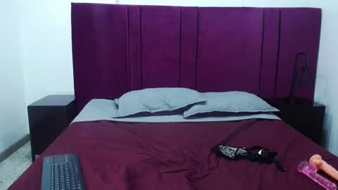 Snapshot of dymoni222 chatting on 03.12.25 dymoni222 online show from 03.12.25