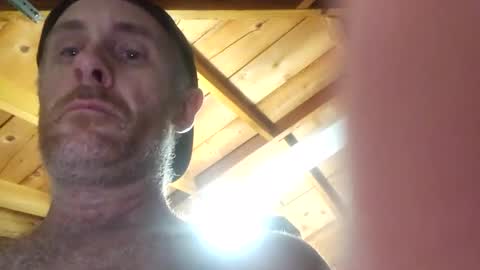 Snapshot of dzznutzzz chatting on 09.28.25 dzznutzzz online show from 09.28.25