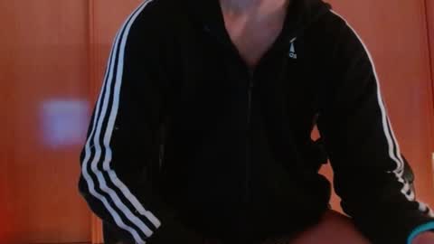 Snapshot of ebalce chatting on 02.22.25 lico online show from 02.22.25