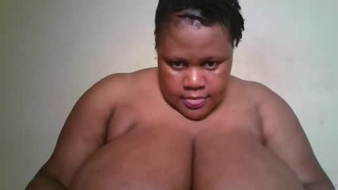 ebony_magixs online show from 09.10.25