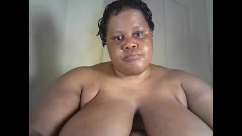 ebony_magixs online show from 10.12.25