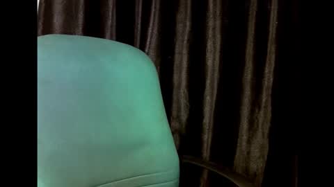 Snapshot of ebony_plumx12 chatting on 09.29.25 Prisy online show from 09.29.25
