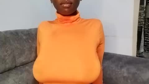 Ebony Melanie online show from 03.11.25
