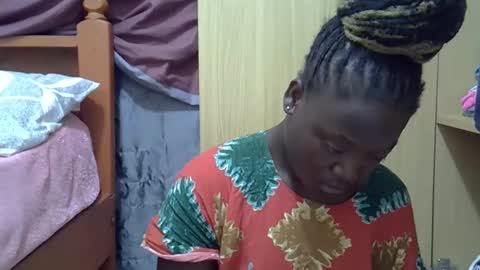 ebonydora online show from 11.24.25