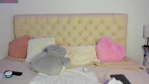 Snapshot of ebonygoddes03 chatting on 12.23.24 Queen Ebony online show from 12.23.24