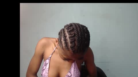 Snapshot of ebonyxxbabe chatting on 09.27.25 ebonyxxbabe online show from 09.27.25
