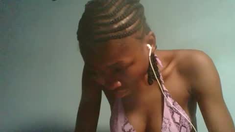 Snapshot of ebonyxxbabe chatting on 10.11.25 ebonyxxbabe online show from 10.11.25