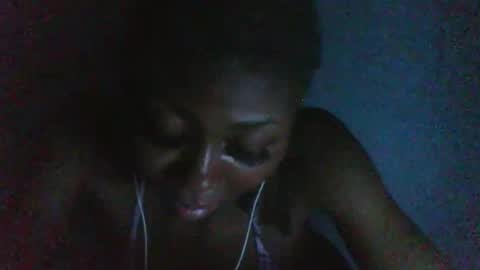 Snapshot of ebonyxxbabe chatting on 10.17.25 ebonyxxbabe online show from 10.17.25