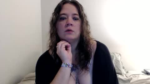 Weird Echo online show from 10.30.25