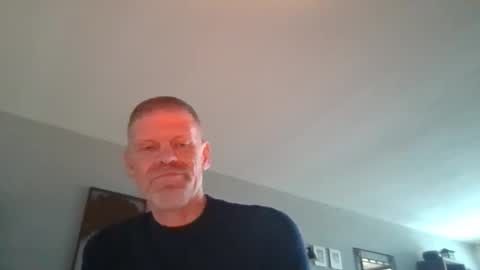 Snapshot of eddie4767 chatting on 10.05.25 eddie4767 online show from 10.05.25