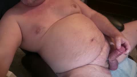 Snapshot of edge_jacker chatting on 10.20.25 Edging Fun online show from 10.20.25